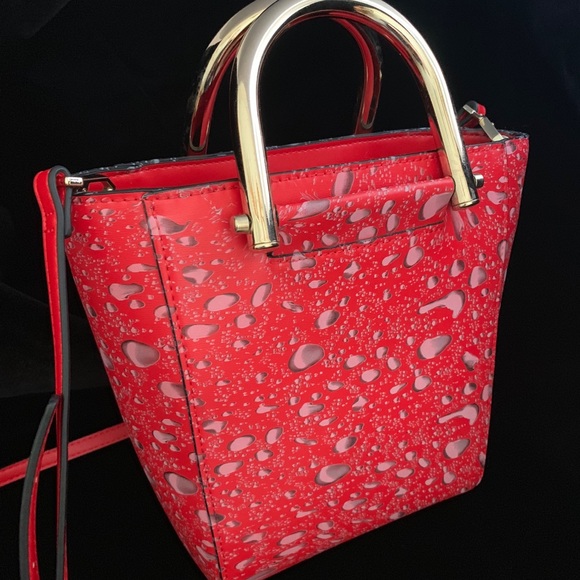 One of a kind HYDROGRAPHIC water droplets red tote - Picture 3 of 7